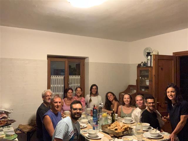 Cucina pranzo vegetariano fattoria Liguria