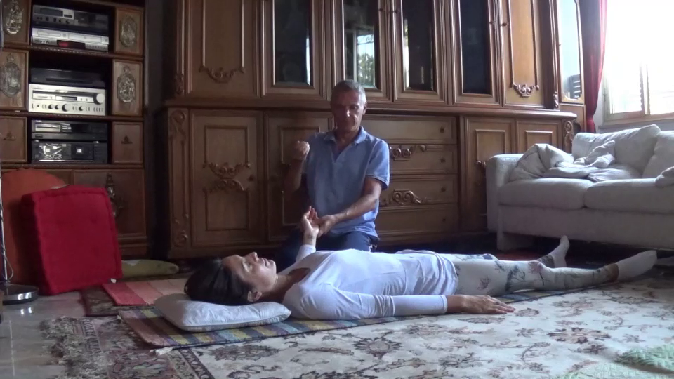 Maestro yoga Fabio Valis Corso Massaggio Thai Yoga Ravenna