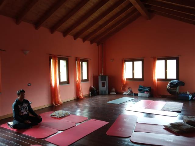 Sala meditazione yoga Monte Carmel